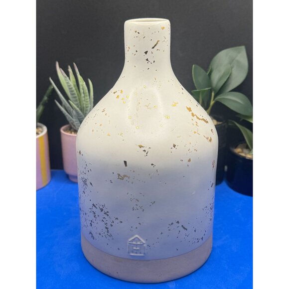 Hearth & Hand With Magnolia Stoneware Vase White & Gold Splatter - Picture 8 of 10